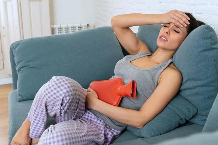 how to wear yoga pant on your period